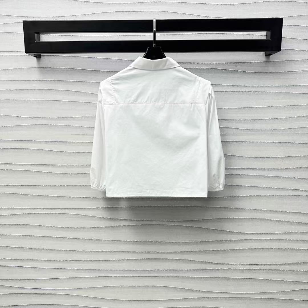 Louis vuitton パフスリーブ ブラウス