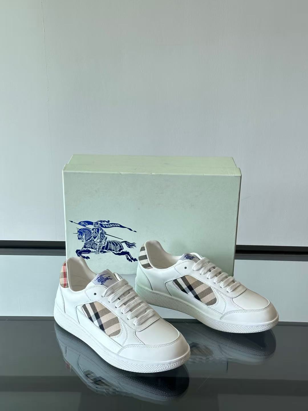 Prada レザー＆チェック テラススニーカー​