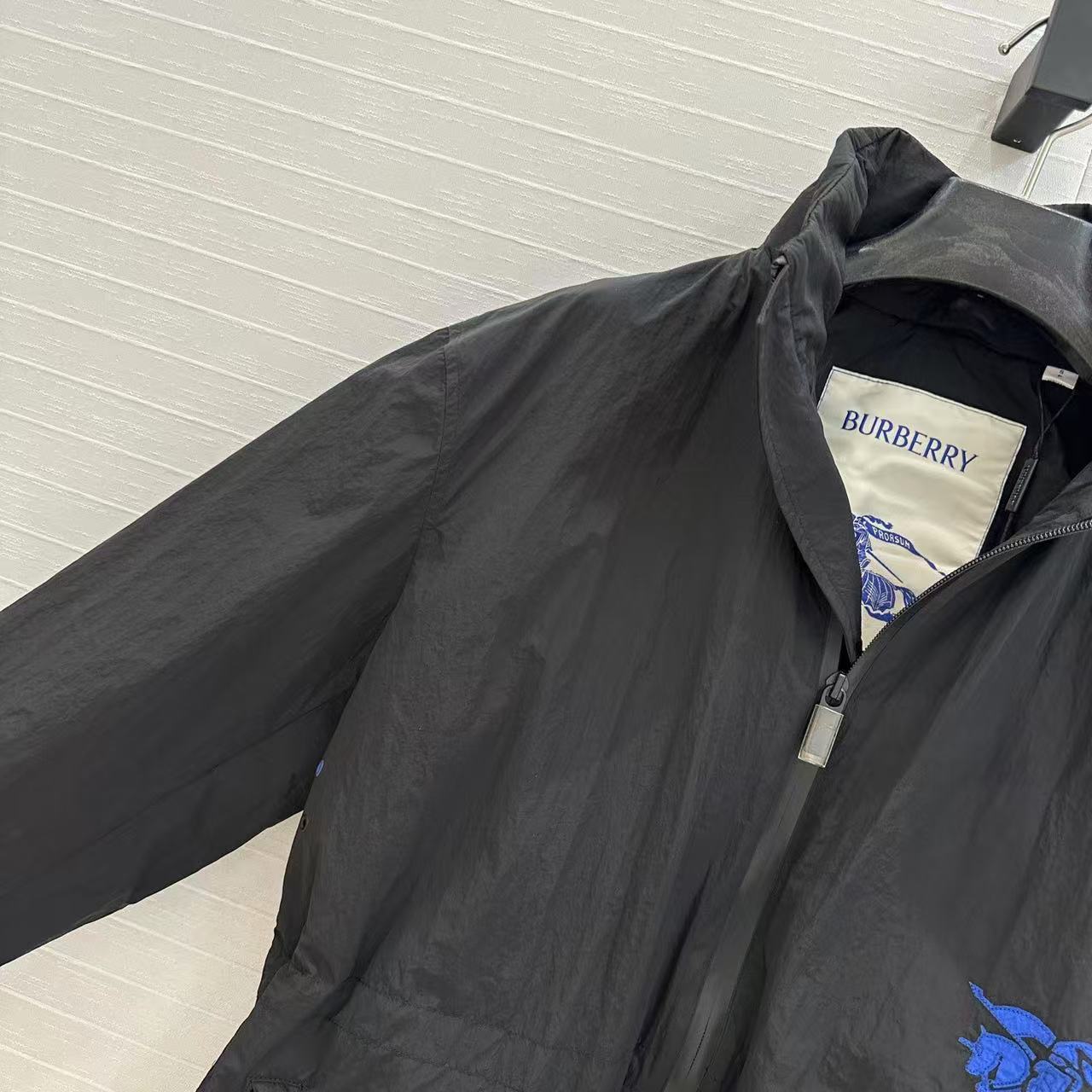 Burberry ナイロンジャケット