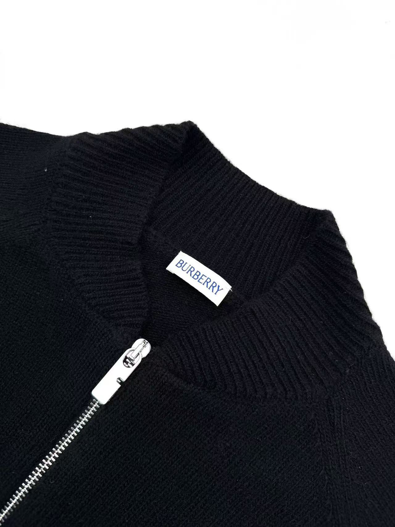 Burberry Bシールド ウールブレンド ボマージャケット