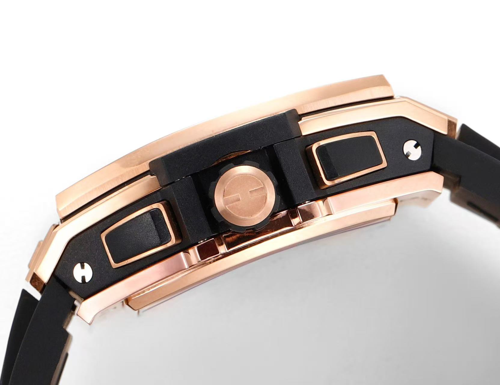 HUBLOT ウブロ  キングゴールド