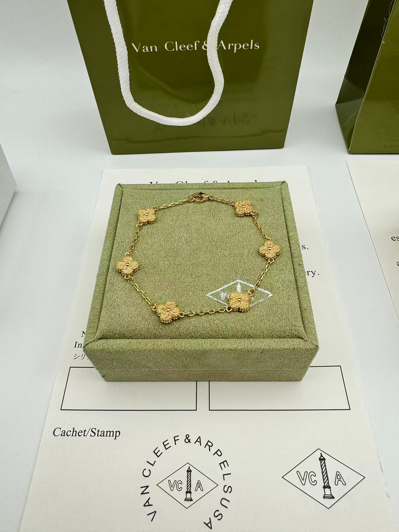 スウィート アルハンブラ ブレスレット、6モチーフ