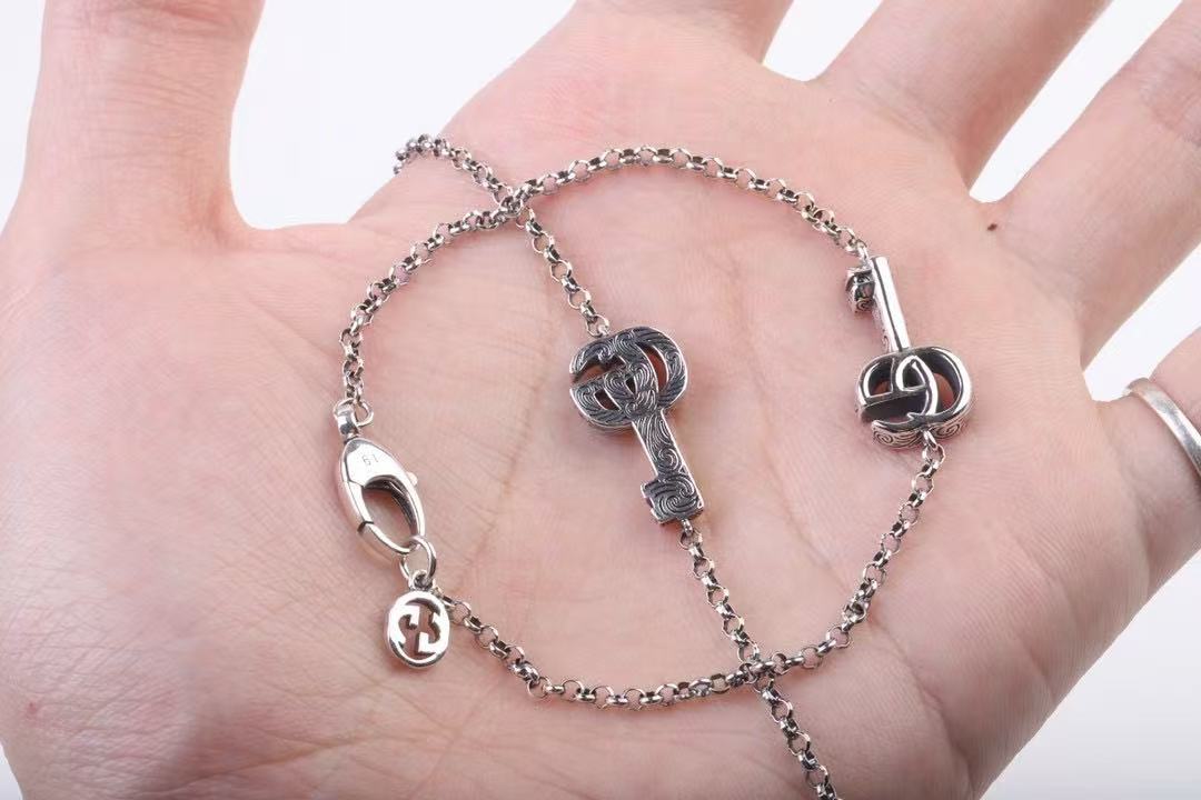 GUCCI ダブルG キーチャーム ブレスレット