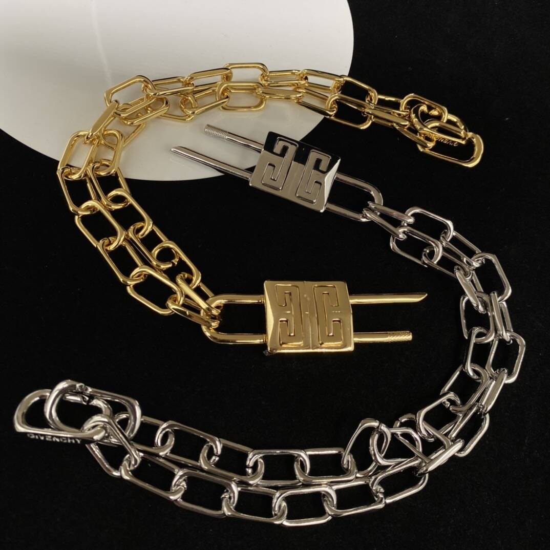 GIVENCHYジバンシィ/クリスタルメタル製小型ロックネックレス