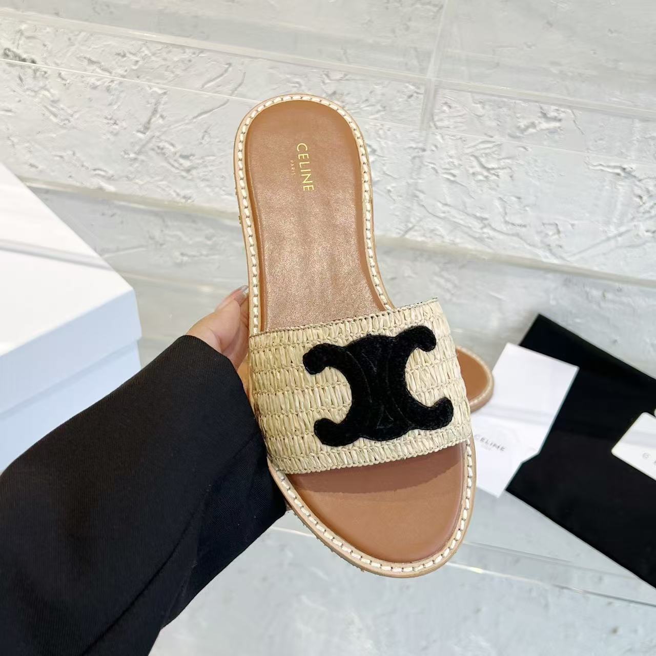 CELINE リンピア ミュール / ラフィア