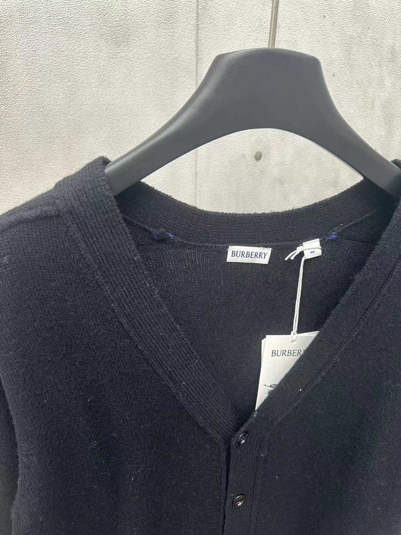 Burberry チェックラベル ウールカーディガン