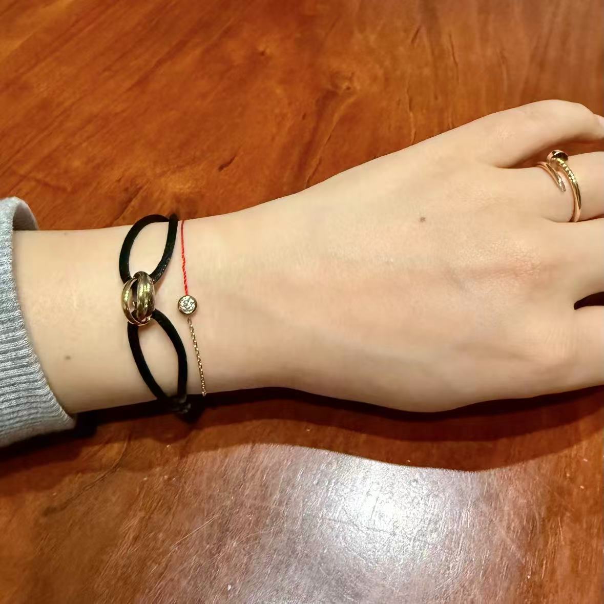 Cartier Trinty bracelet, cord 【オンライン限定】トリニティ ブレスレット