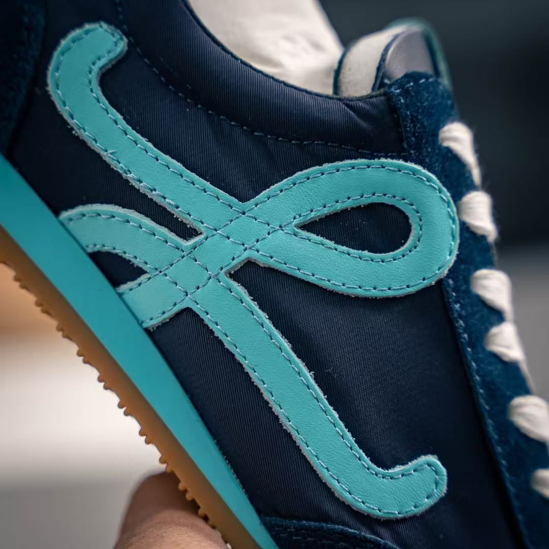 Loewe バレエランナー 2.0（ナイロン&カーフ）