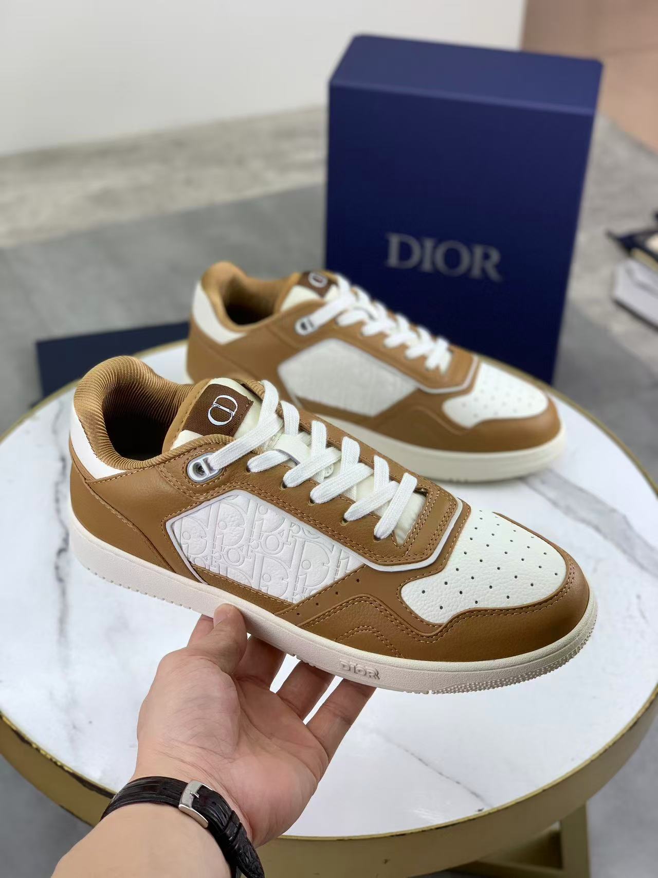 DIOR B27 アップタウン ロートップスニーカー