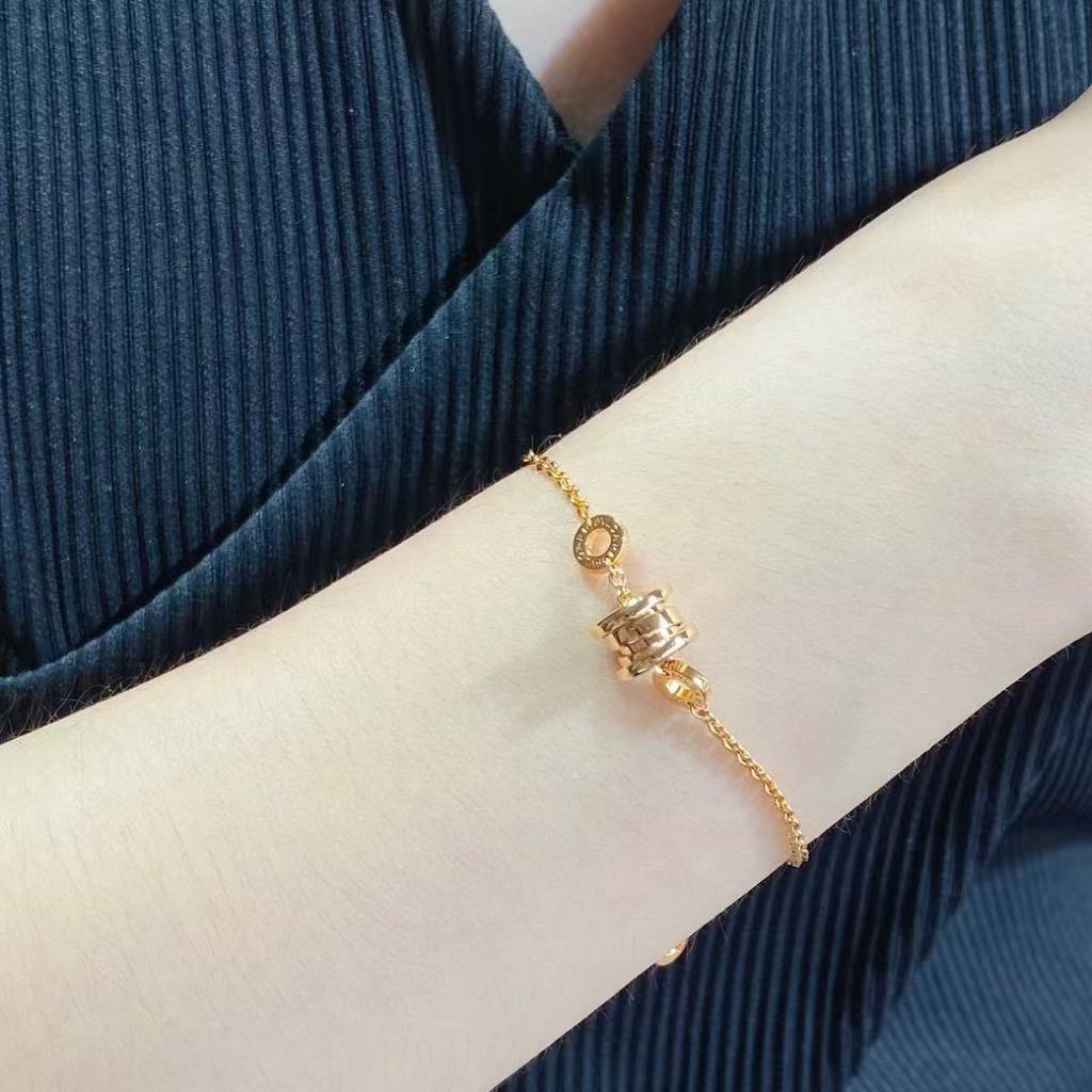 Bvlgari ビー・ゼロワン ブレスレット