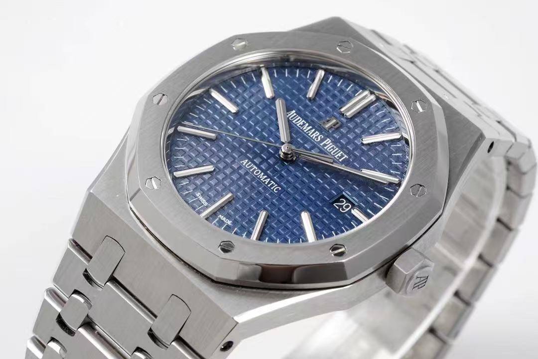 Audemars Piguet  オーデマピゲ  ロイヤル オーク オートマティック