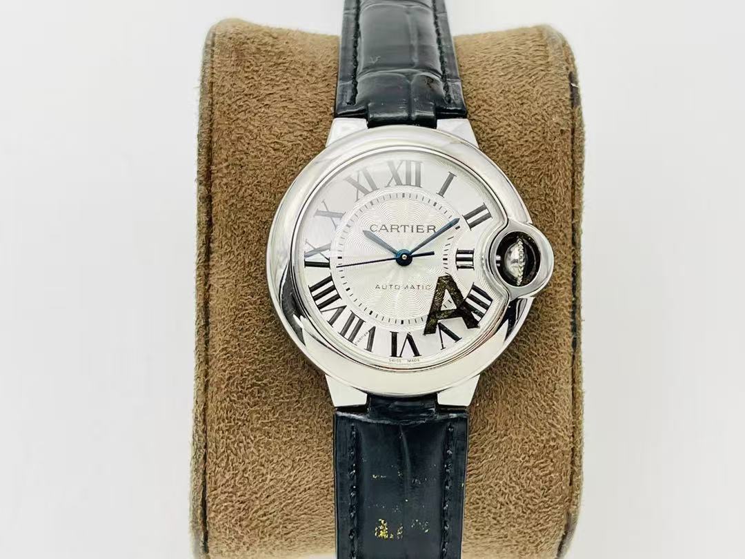 Cartier Ballon Bleu de Cartier watch バロン ブルー ドゥ カルティエ ウォッチ