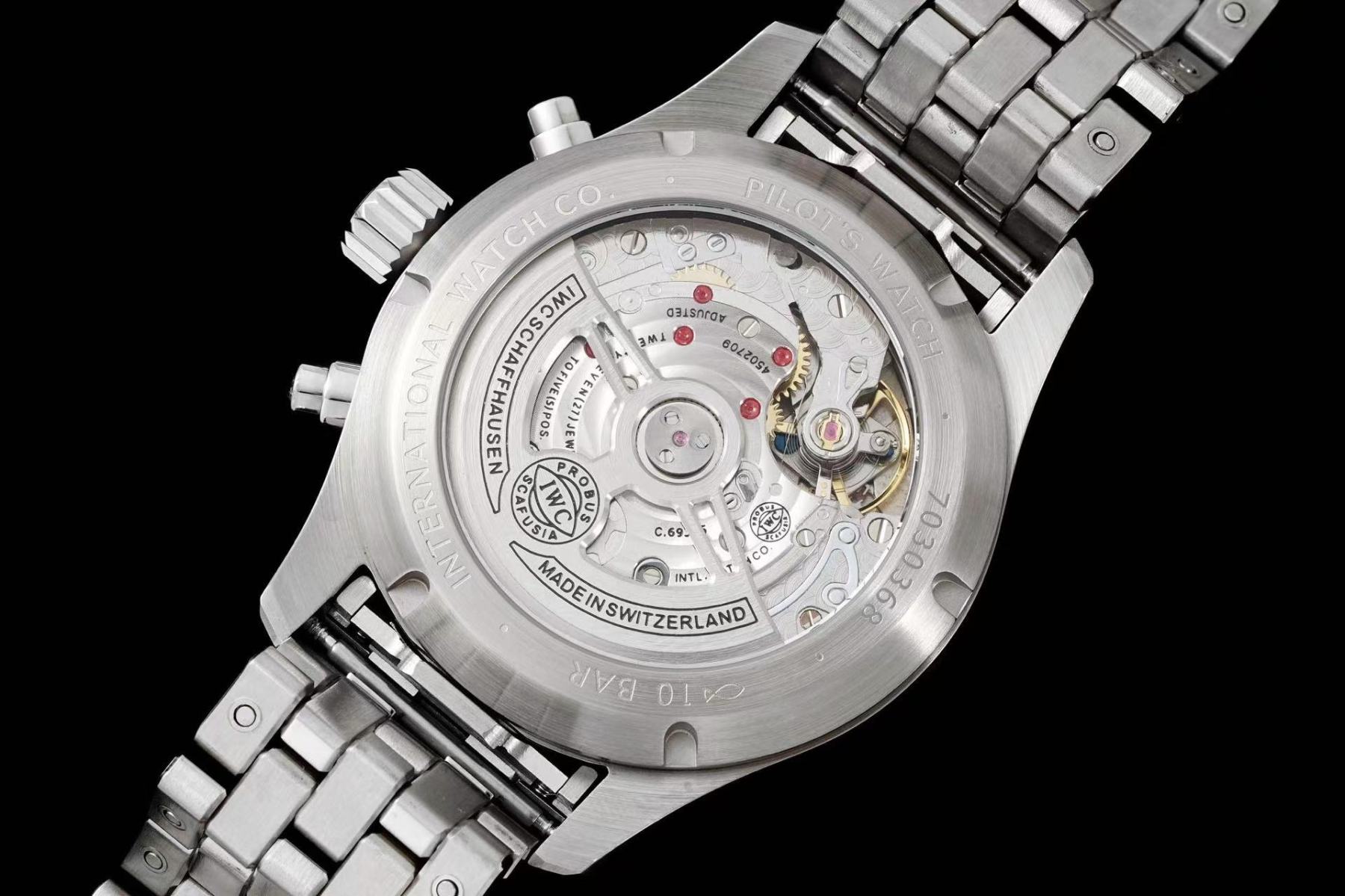 IWC パイロット・ウォッチ・クロノグラフ