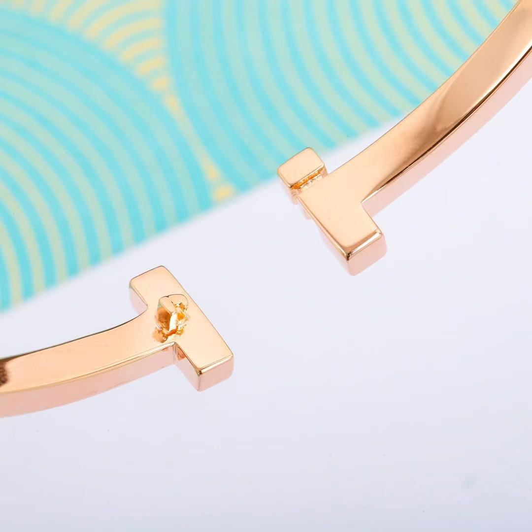 ティファニー T T ワン ナロー ダイヤモンド ヒンジ バングル ローズゴールド