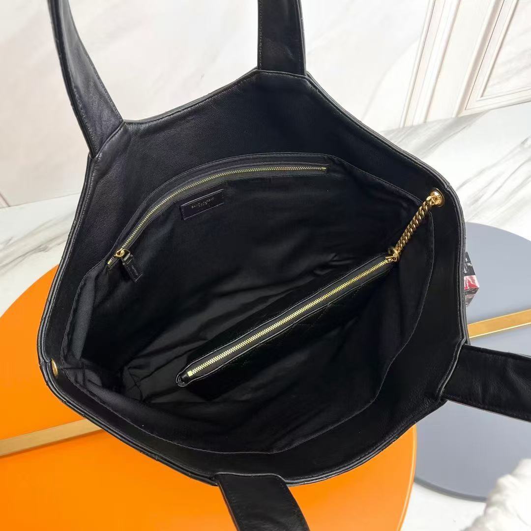  Saint Laurent サンローラン イカール マキシ ショッピングバッグ（ラムスキン／キルティング）