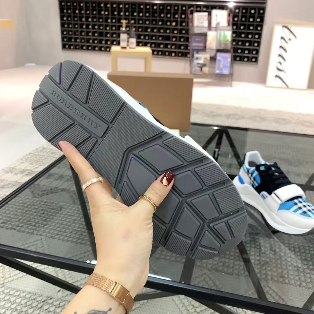 Burberry チェック ナイロンスニーカー