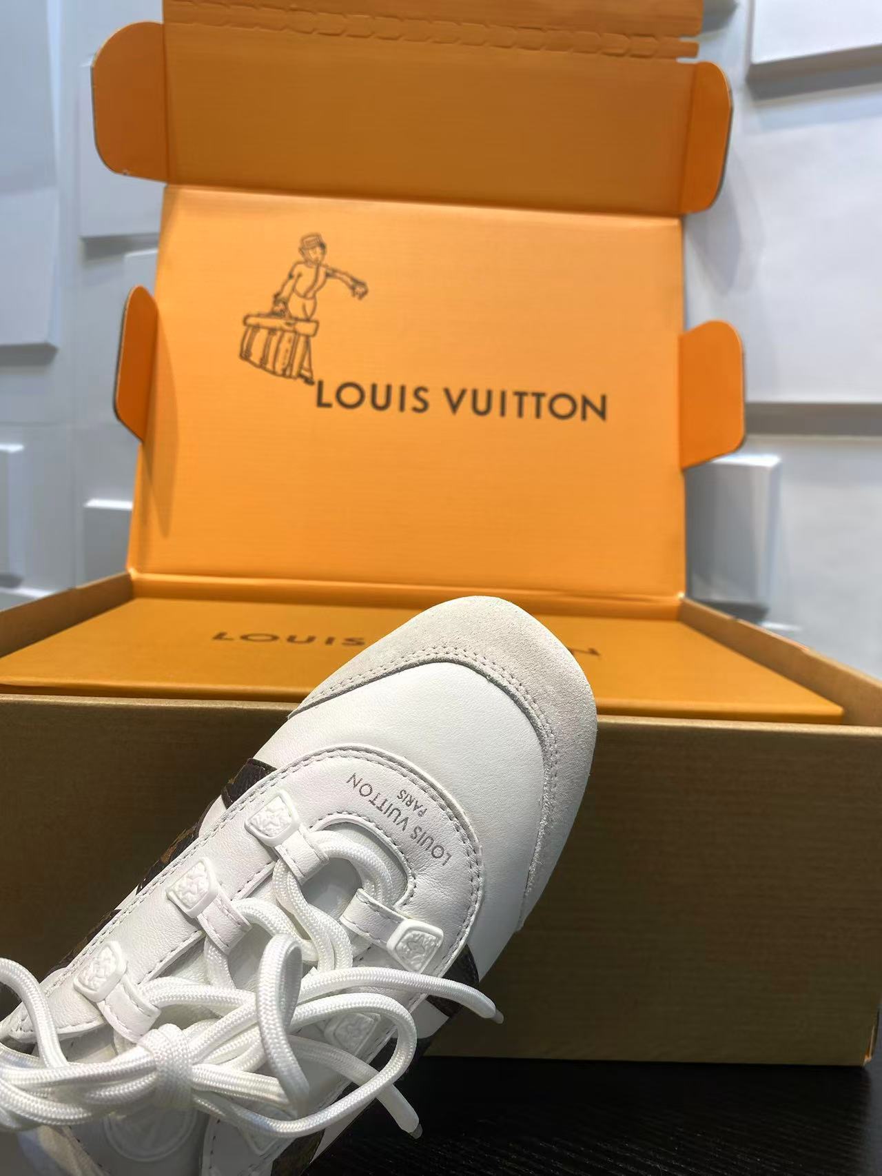 Louis vuitton スニーカリーナ