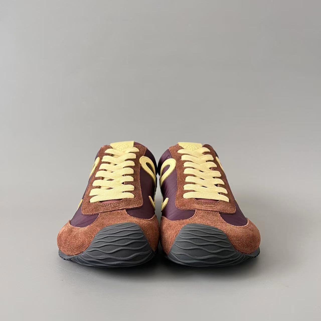 Loewe バレエランナー 2.0（ナイロン&カーフ）