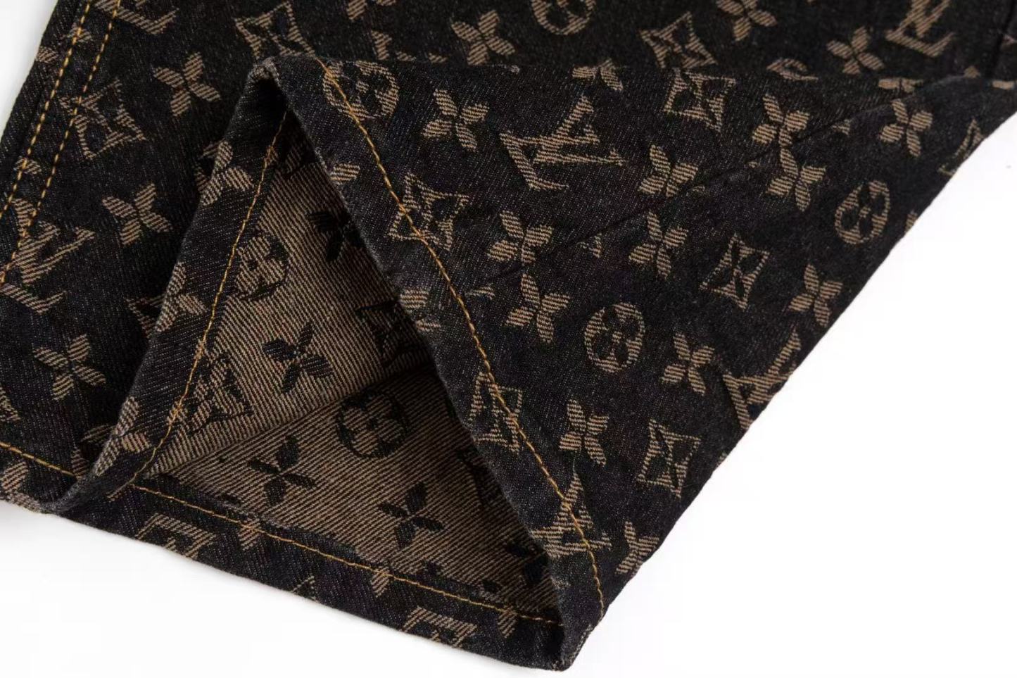 Louis vuitton モノグラム ストレートカットジーンズ