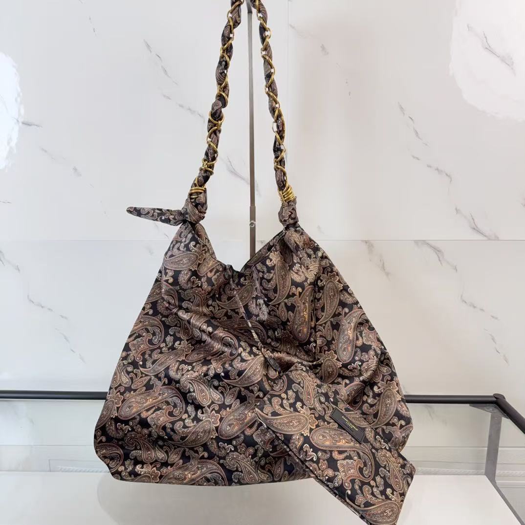 Saint Laurent サンローラン アマリア（シルクツイル）
