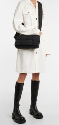 BOTTEGA VENETA/Tech Cassette クロスボディバッグ