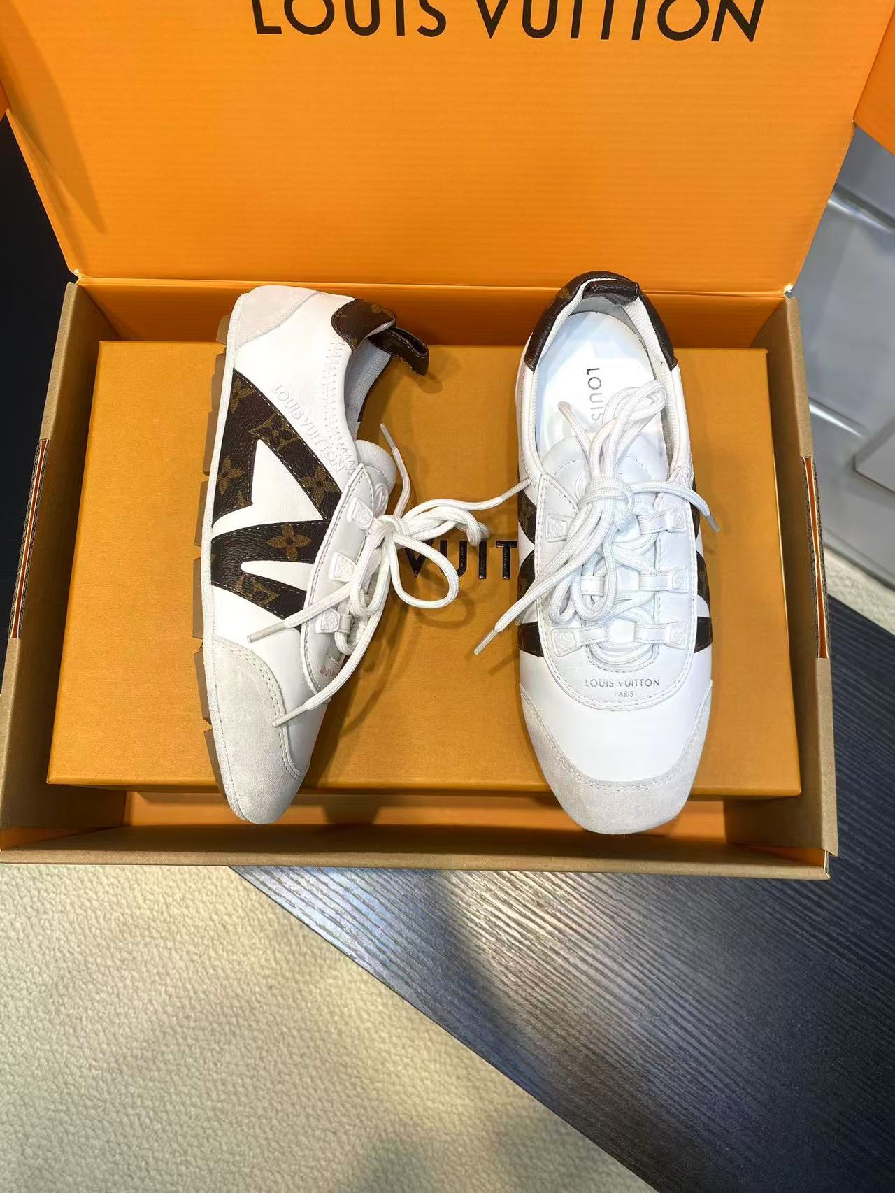 Louis vuitton スニーカリーナ
