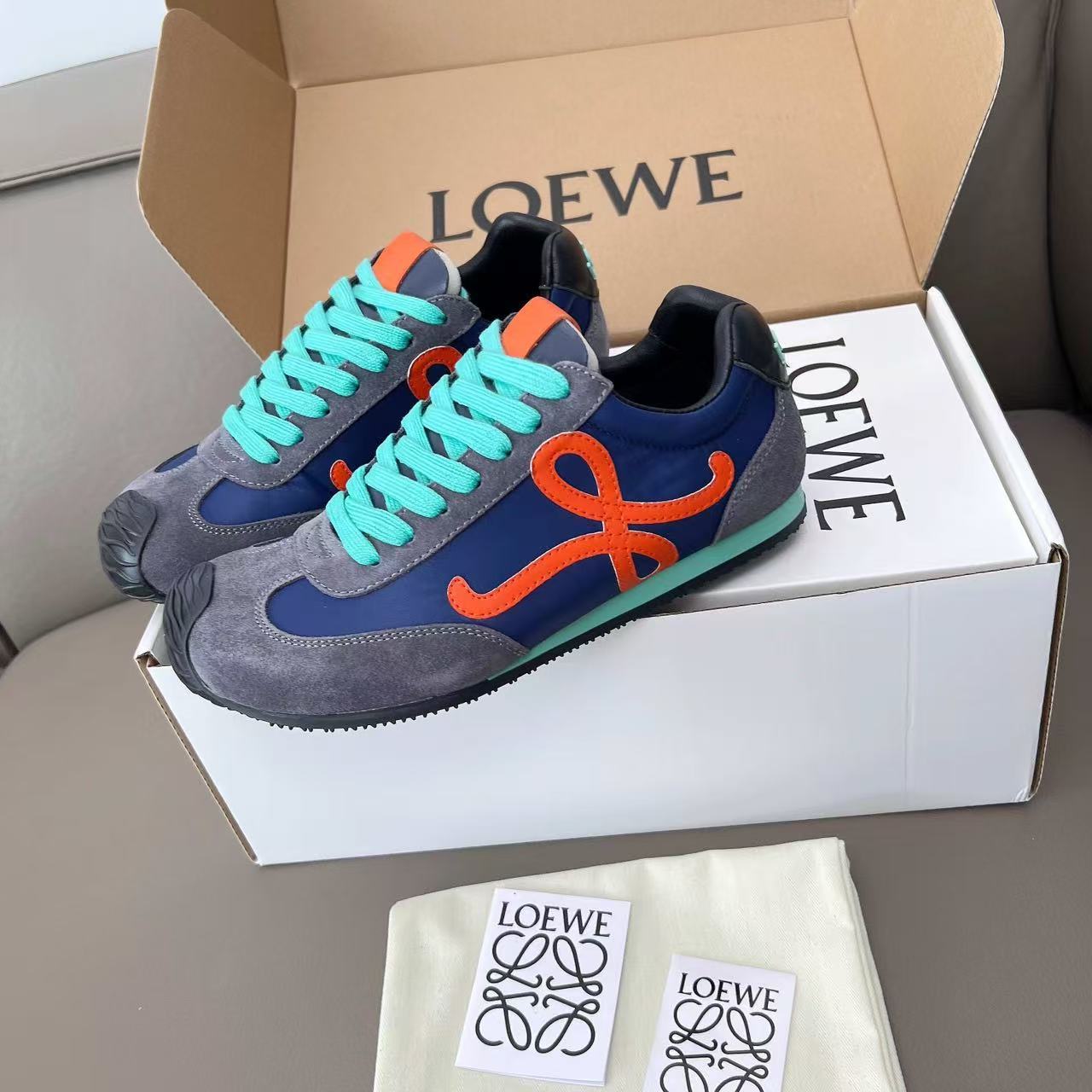 Loewe バレエランナー 2.0（ナイロン&カーフ）