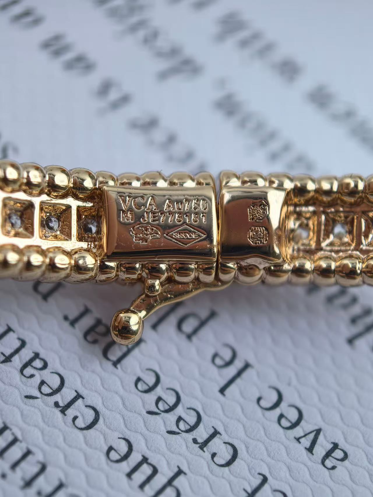 ペルレ ダイヤモンド ブレスレット、3連モデル、ミディアムモデル