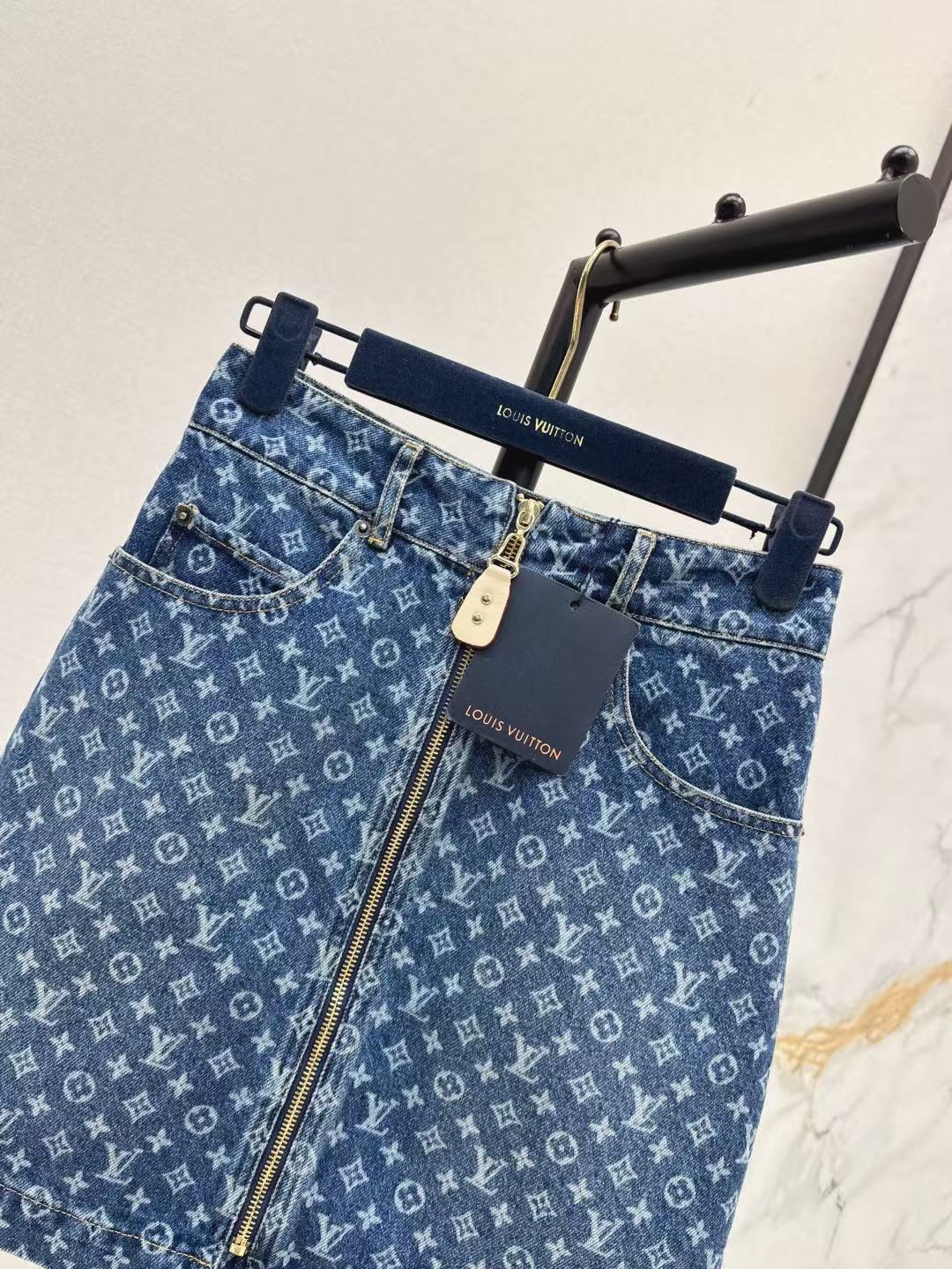 Louis vuitton モノグラム デニム ミニスカート