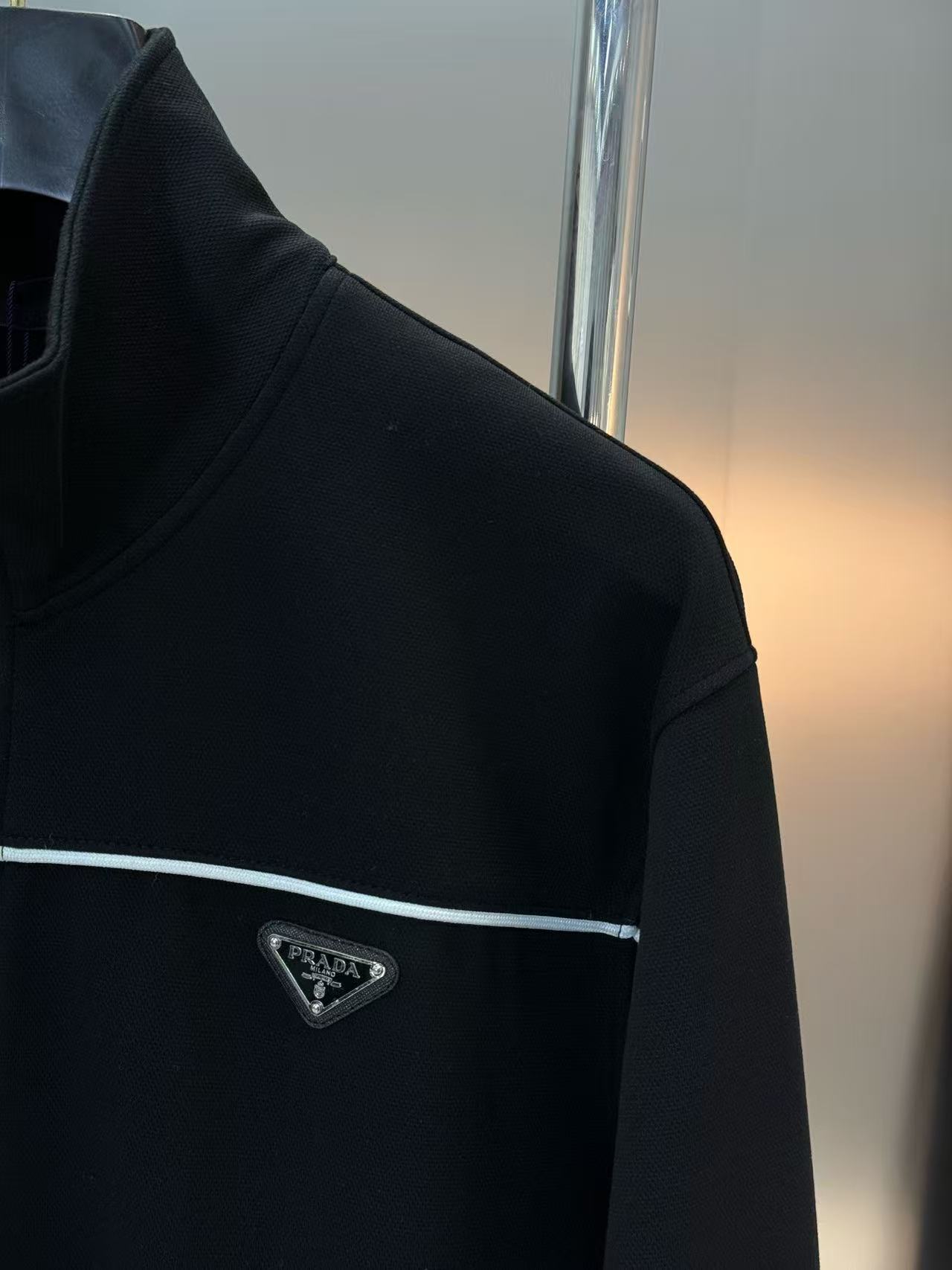 Prada Re-Nylonディテール付 スウェットシャツ