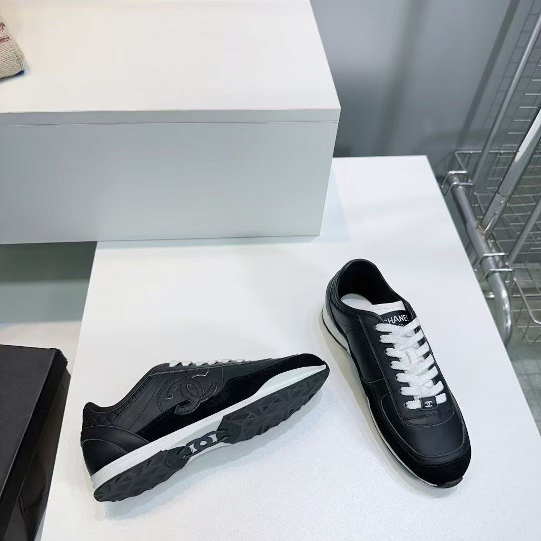 CHANEL 2025年春夏 プレコレクション  スニーカー