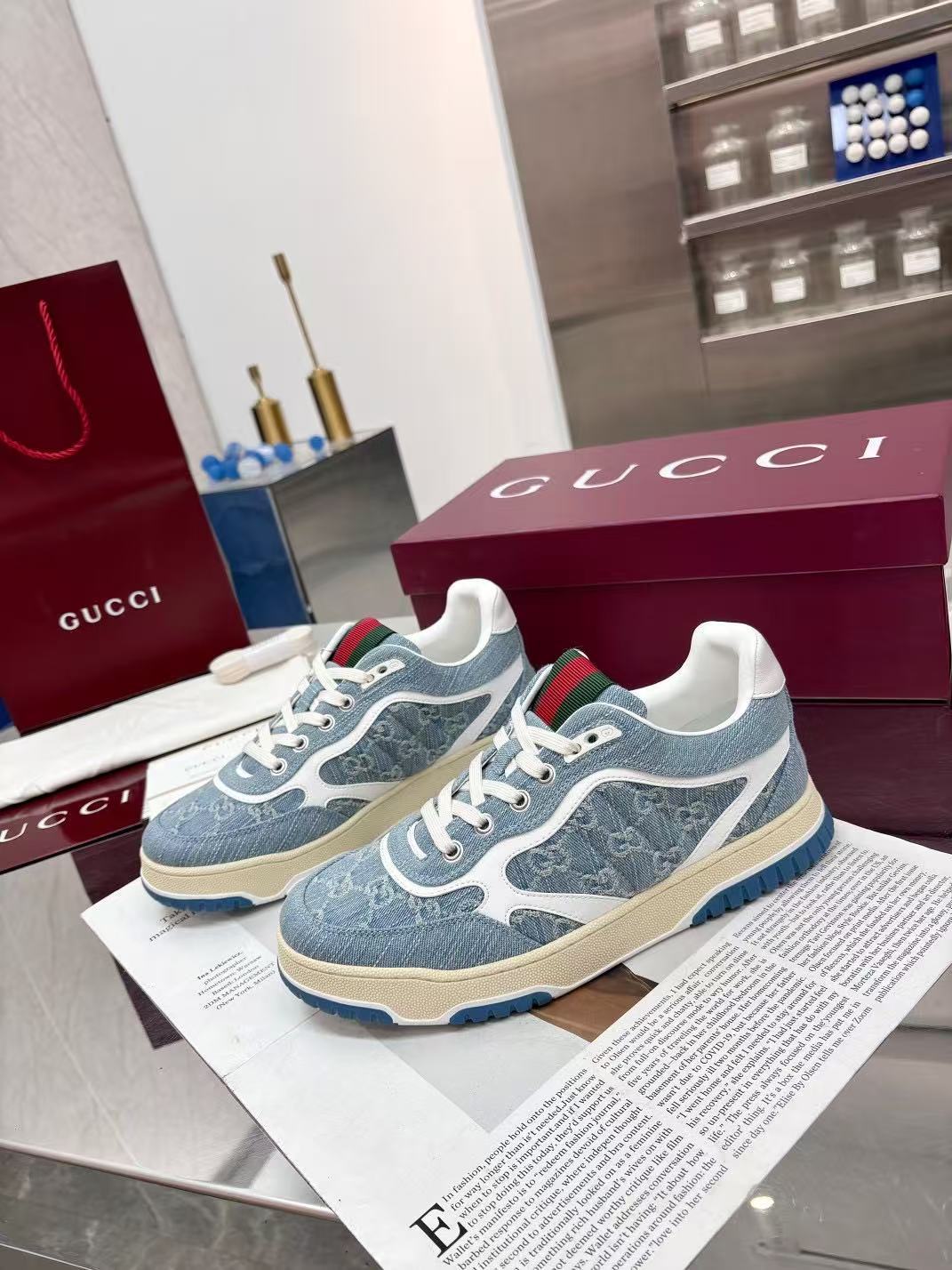 GUCCI 〔グッチ リウェブ〕ウィメンズ スニーカー