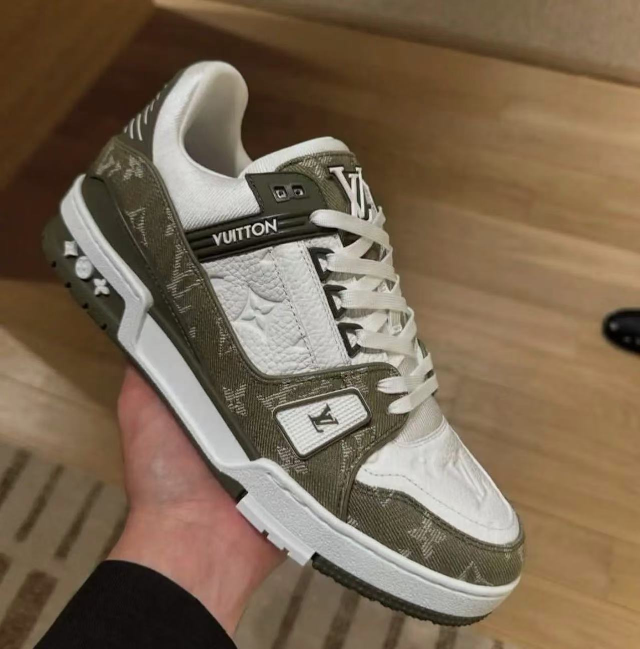 Louis vuittonトレイナー スニーカー