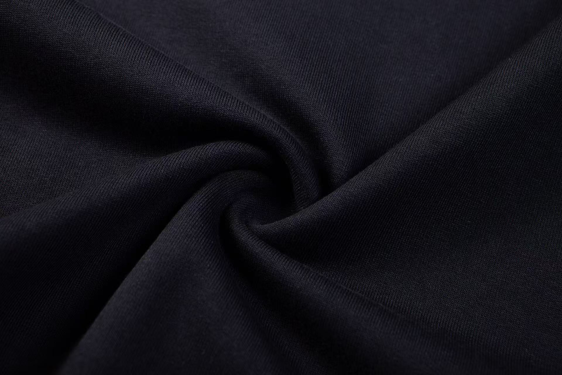 Louis vuitton エンべリッシュド シグネチャーパッチ スウェットシャツ