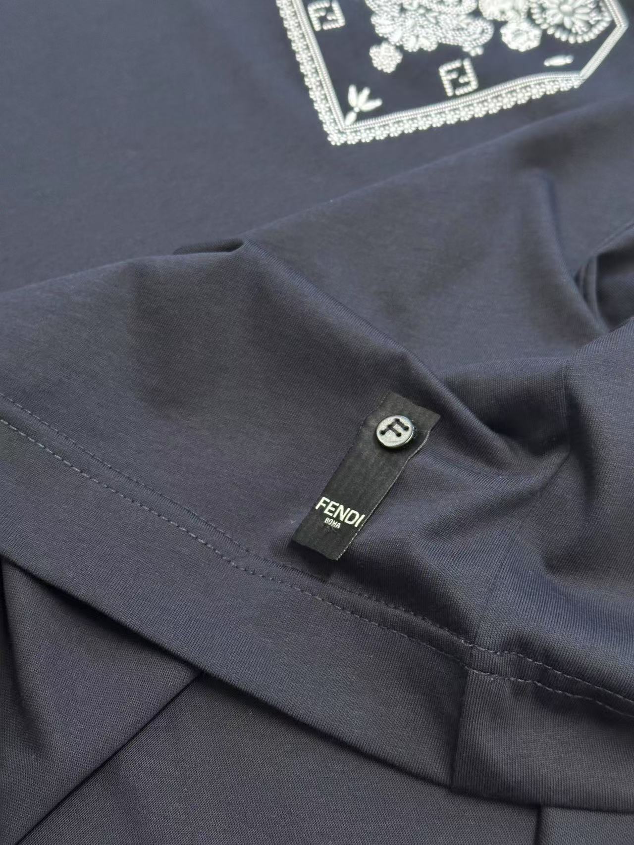 Fendi ブルーコットン Tシャツ