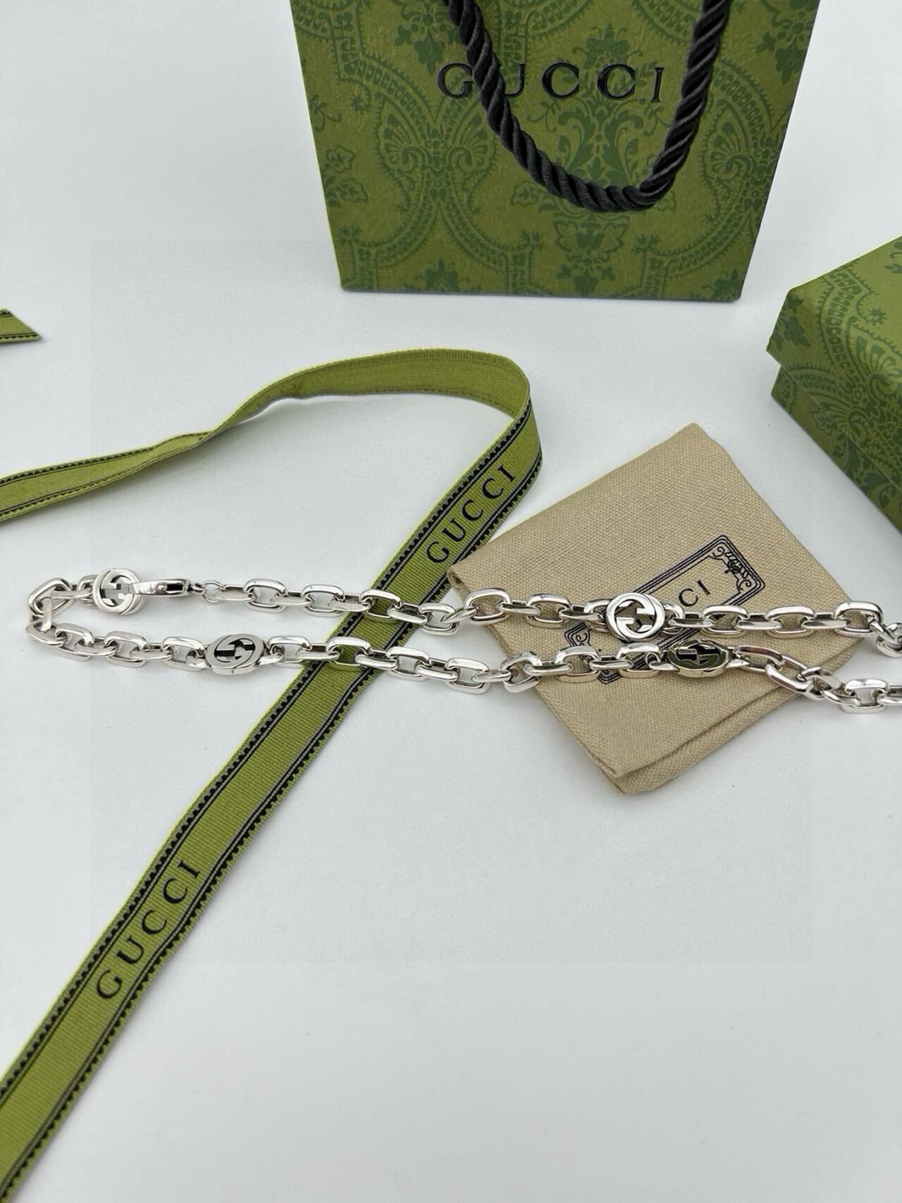 GUCCI GGプレート スターリングシルバー ネックレス