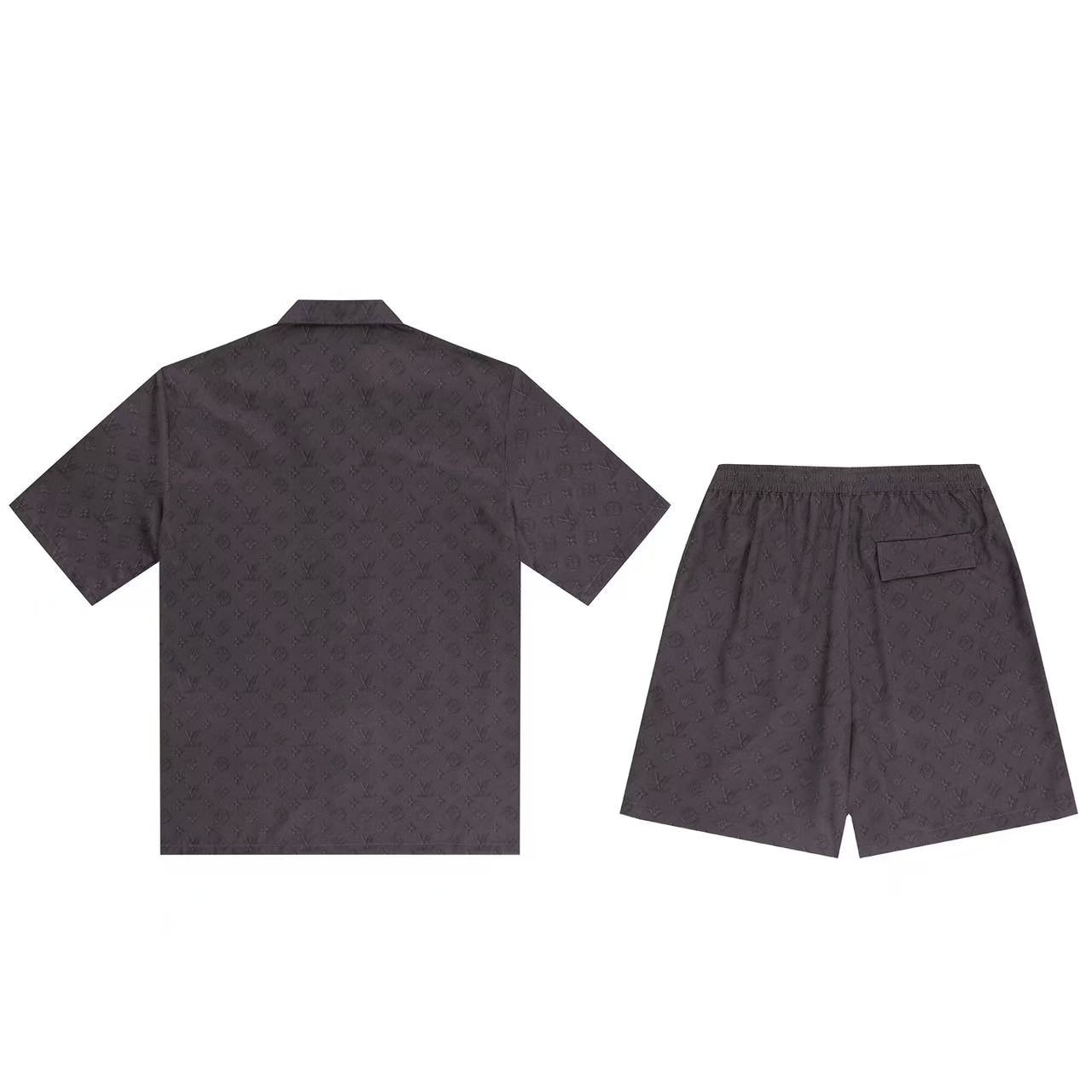 LV プリンテッドモノグラム ショートスリーブシルクシャツ+ショーツ