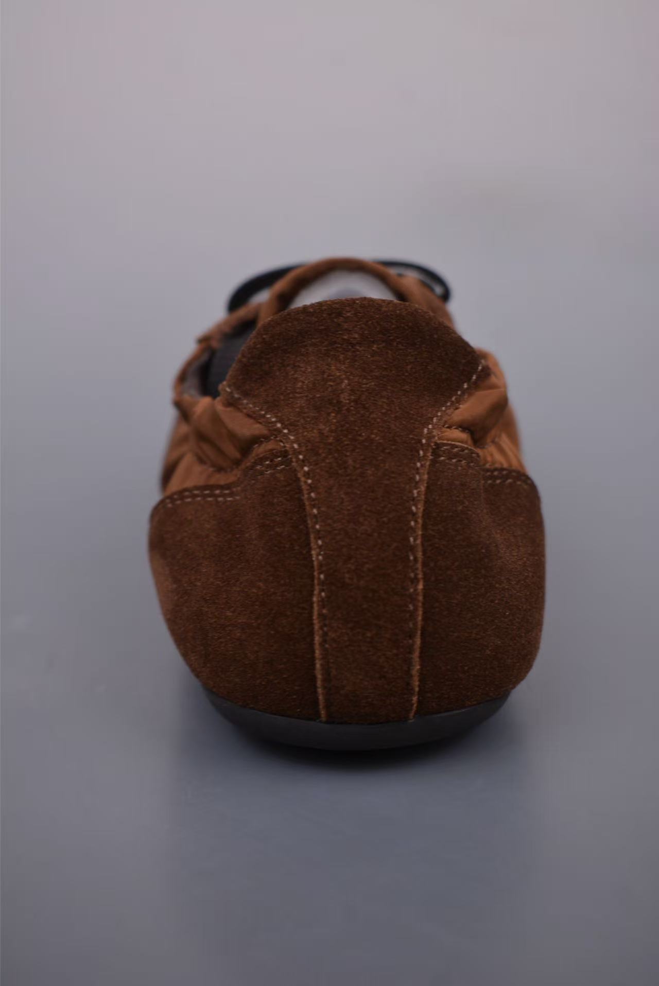 Prada プラダ コラプス Re-Nylon xスエード スニーカー