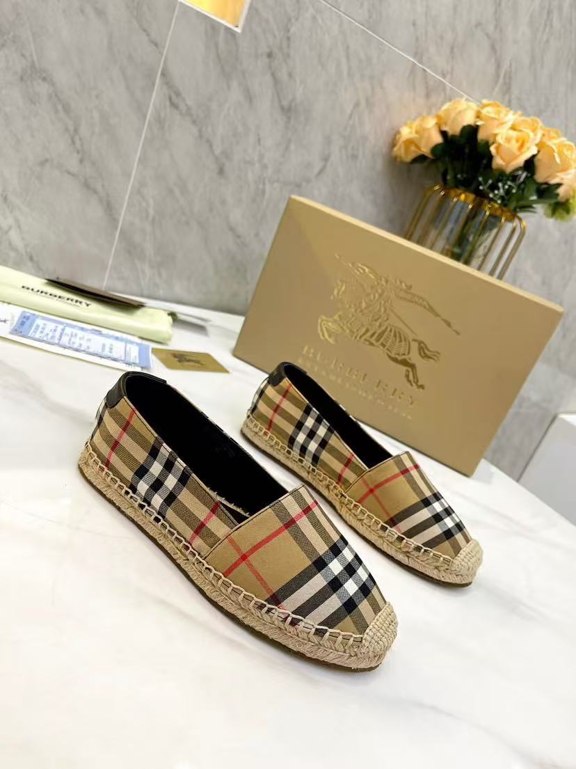 Burberry チェック ミューズ エスパドリーユ