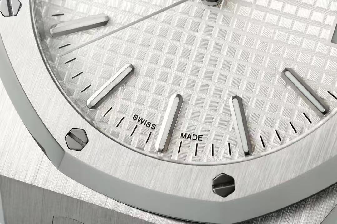 Audemars Piguet  オーデマピゲ  ロイヤル オーク オートマティック