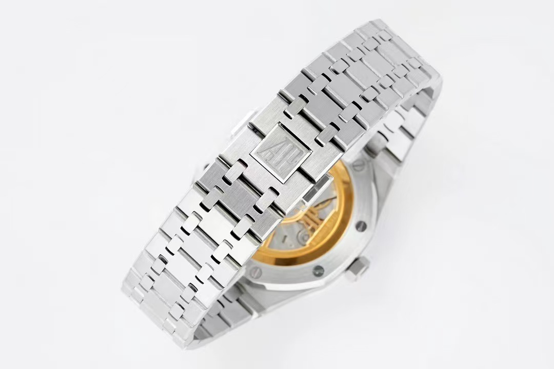 Audemars Piguet  オーデマピゲ  ロイヤル オーク オートマティック