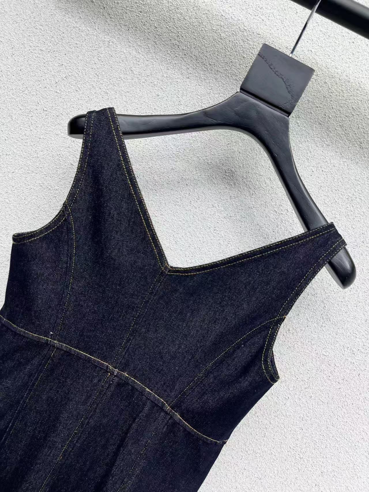 Louis vuitton デニム ミニドレス