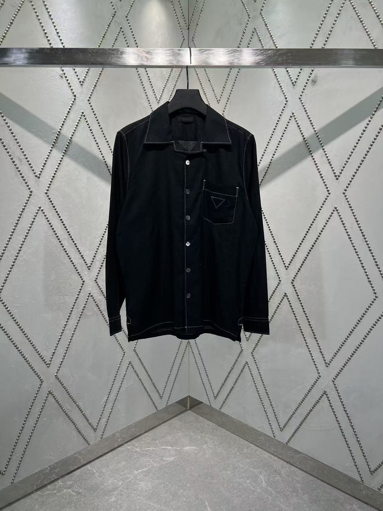 Prada リネン シャツ+リネン バミューダショーツ