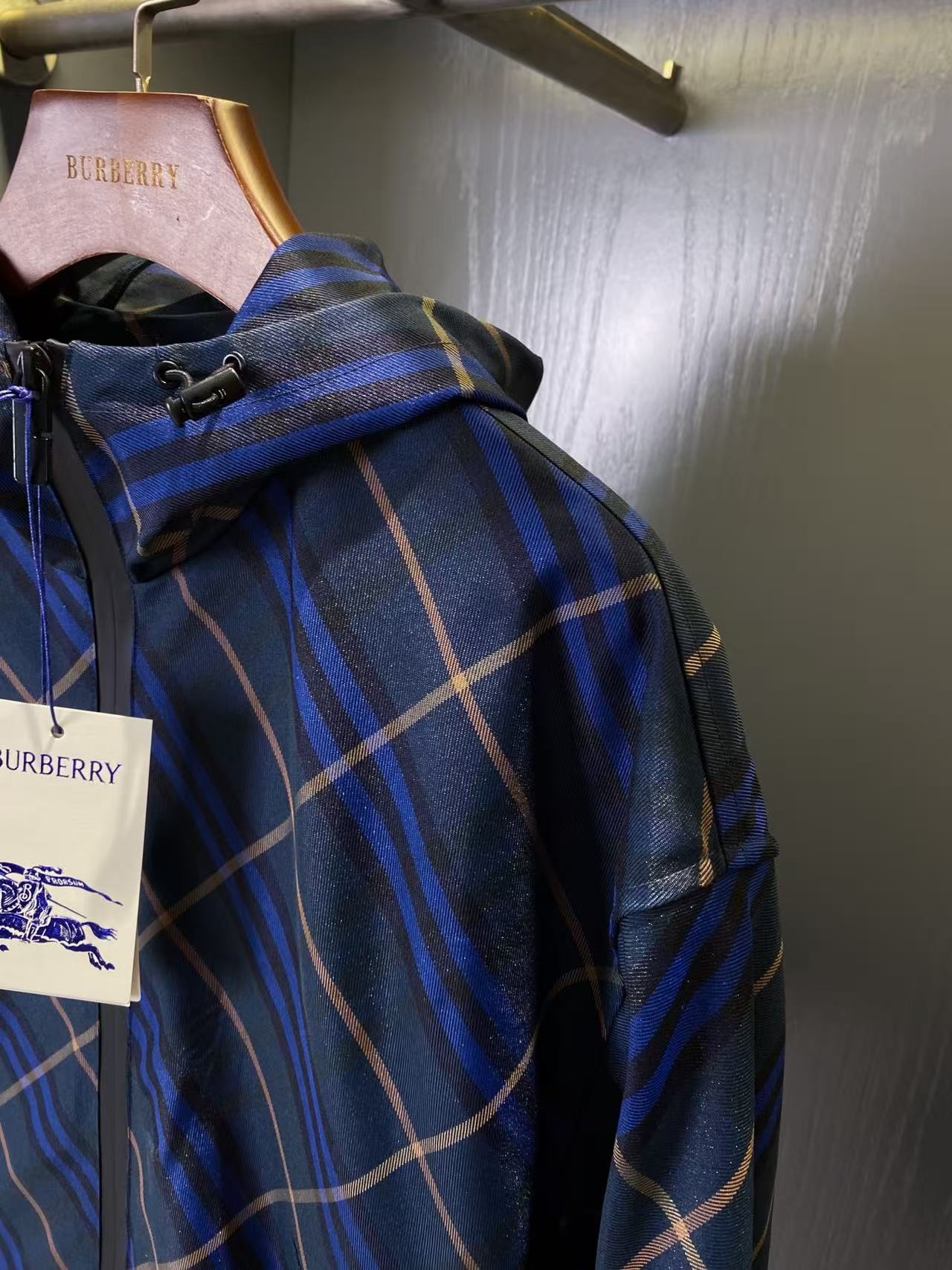 Burberry チェック ツイルジャケット