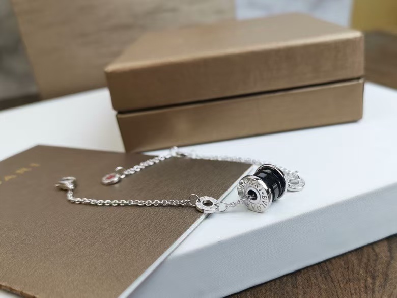 Bvlgari セーブ・ザ・チルドレン ブレスレット