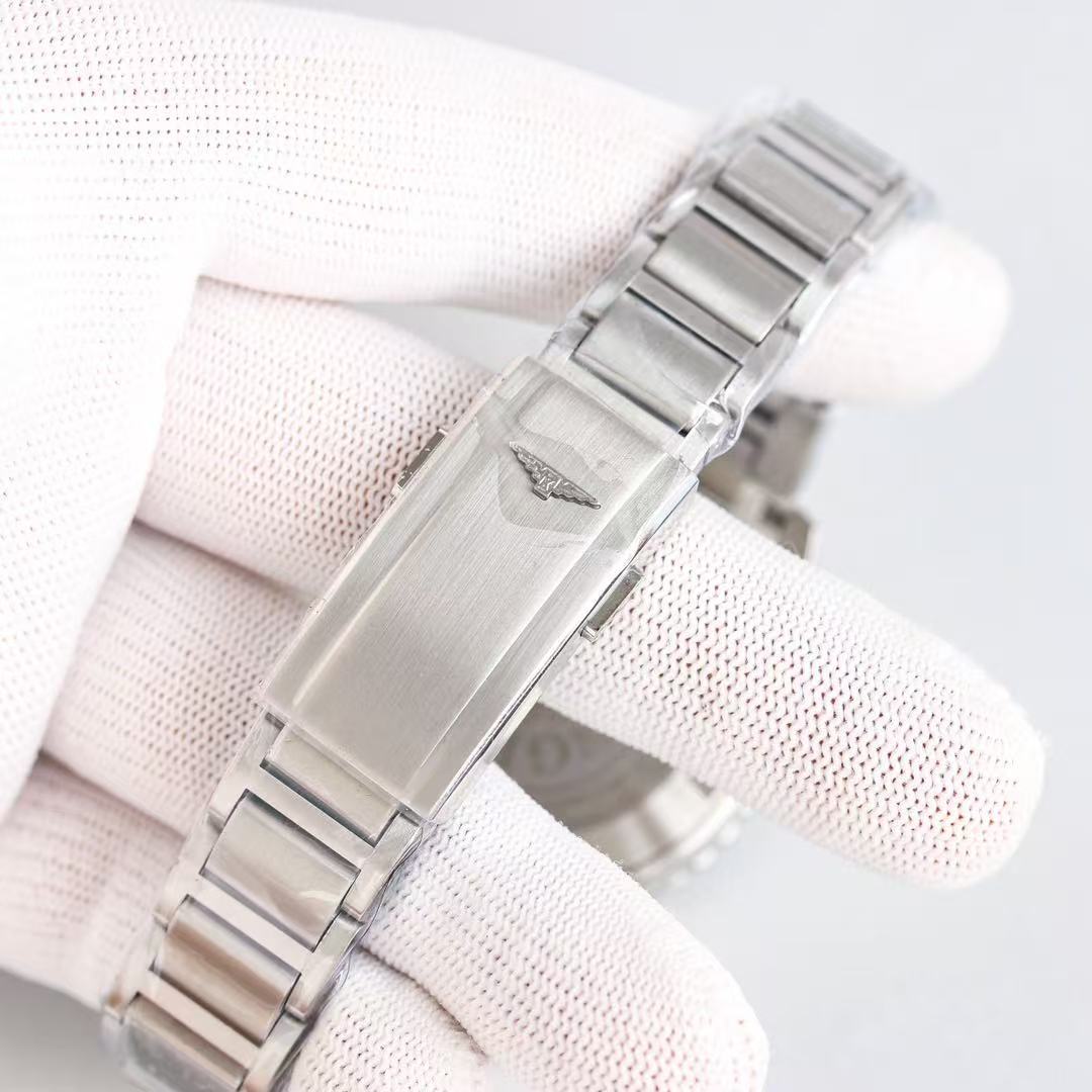 LONGINES  ロンジン  HYDROCONQUEST GMT, L3.790.4.56.6, 自動巻 ウォッチ, Ø 41.00 mm, ステンレススティールとセラミック.