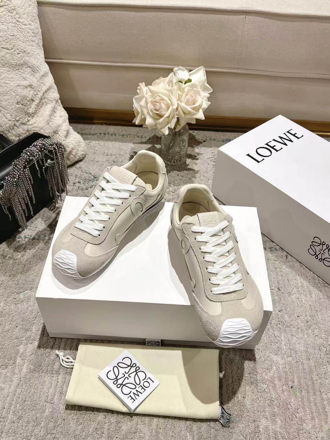 Loewe バレエランナー 2.0（ソフトカーフ）