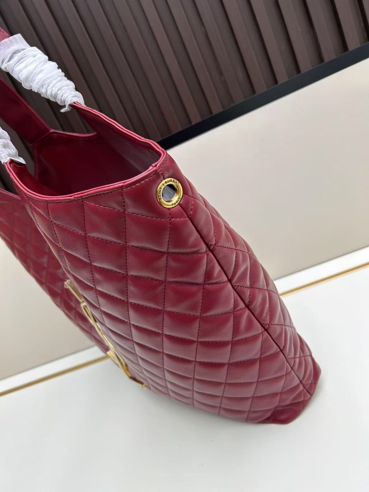  Saint Laurent サンローラン イカール（キルティングナッパレザー）