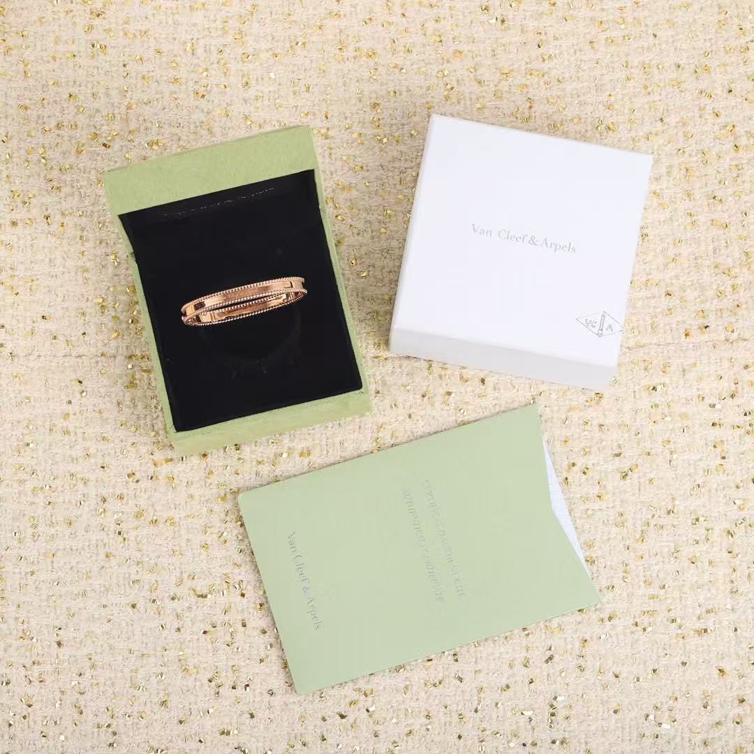 ペルレ シニアチュール ブレスレット、ミディアムモデル