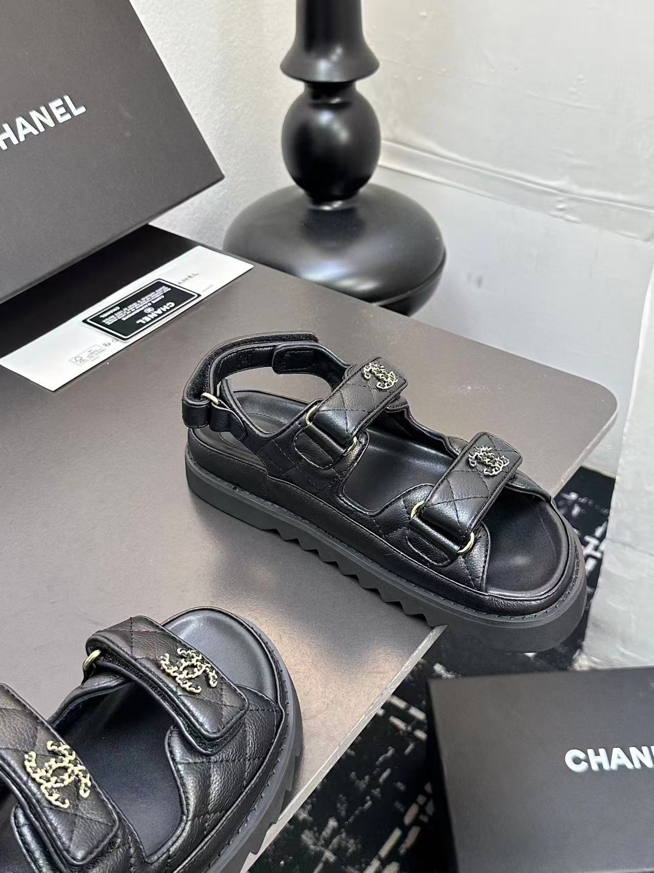 CHANEL サンダル